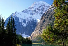 欧联-利物浦防线集体断电 首回合爆冷0-3亚特兰大.